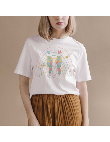 REMERA BOHO SILUETA MARIPOSA
