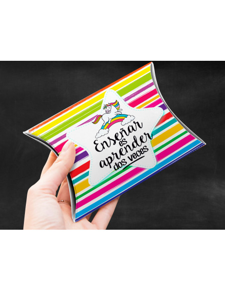 Caja almohada día del maestro