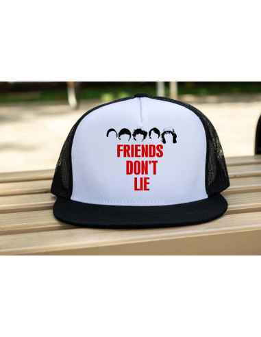 Stranger gorra y remera