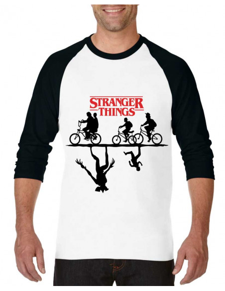 Stranger gorra y remera